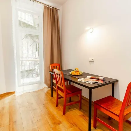 Apartment Press Palace *